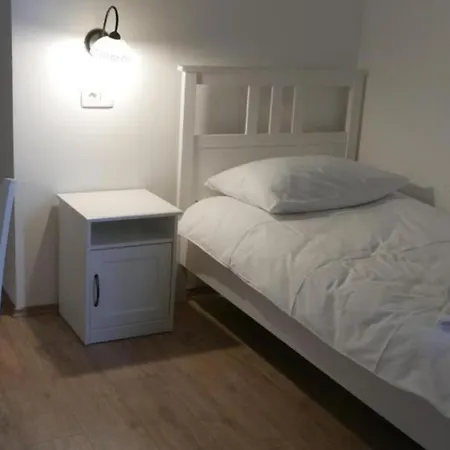 מלון Casa Rossa In Istria מוטובון