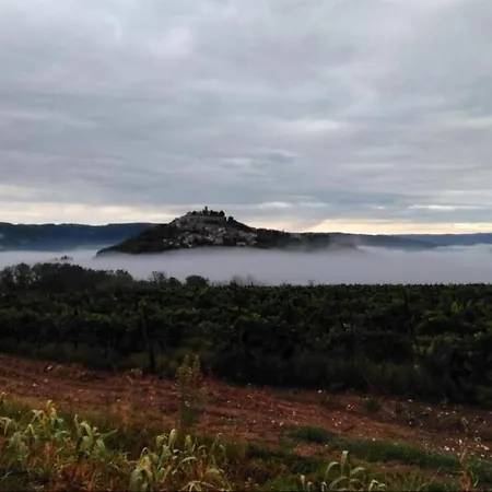 Casa Rossa In Istria מלון