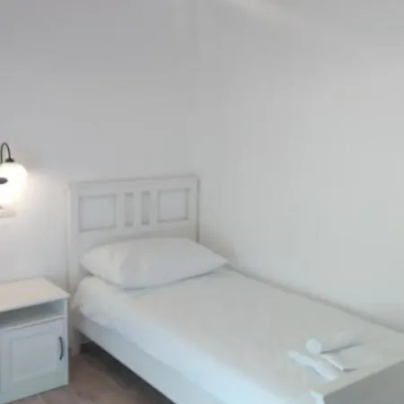 מלון Casa Rossa In Istria מוטובון